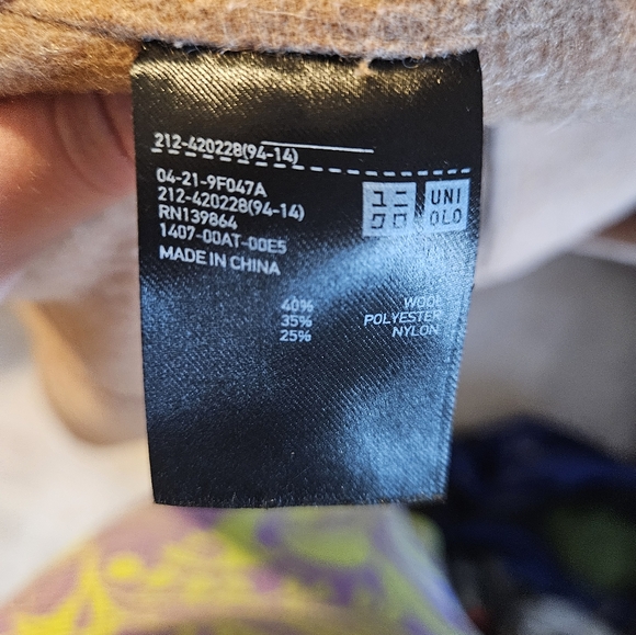 Uniqlo Wool blend cocoon pea coat medium - Picture 5 of 7